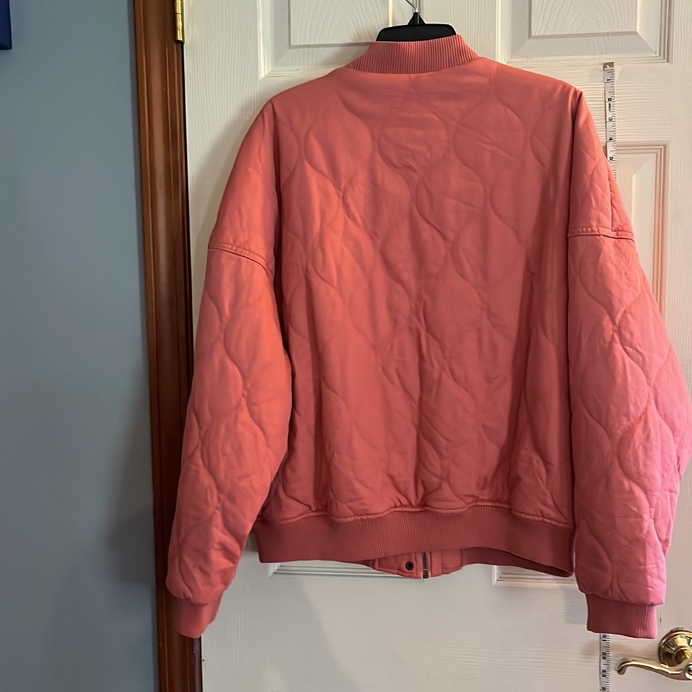NWT-universal thread-size XXL-coral  pink, quilted, lined,bomber jacket, coat - Picture 2 of 10